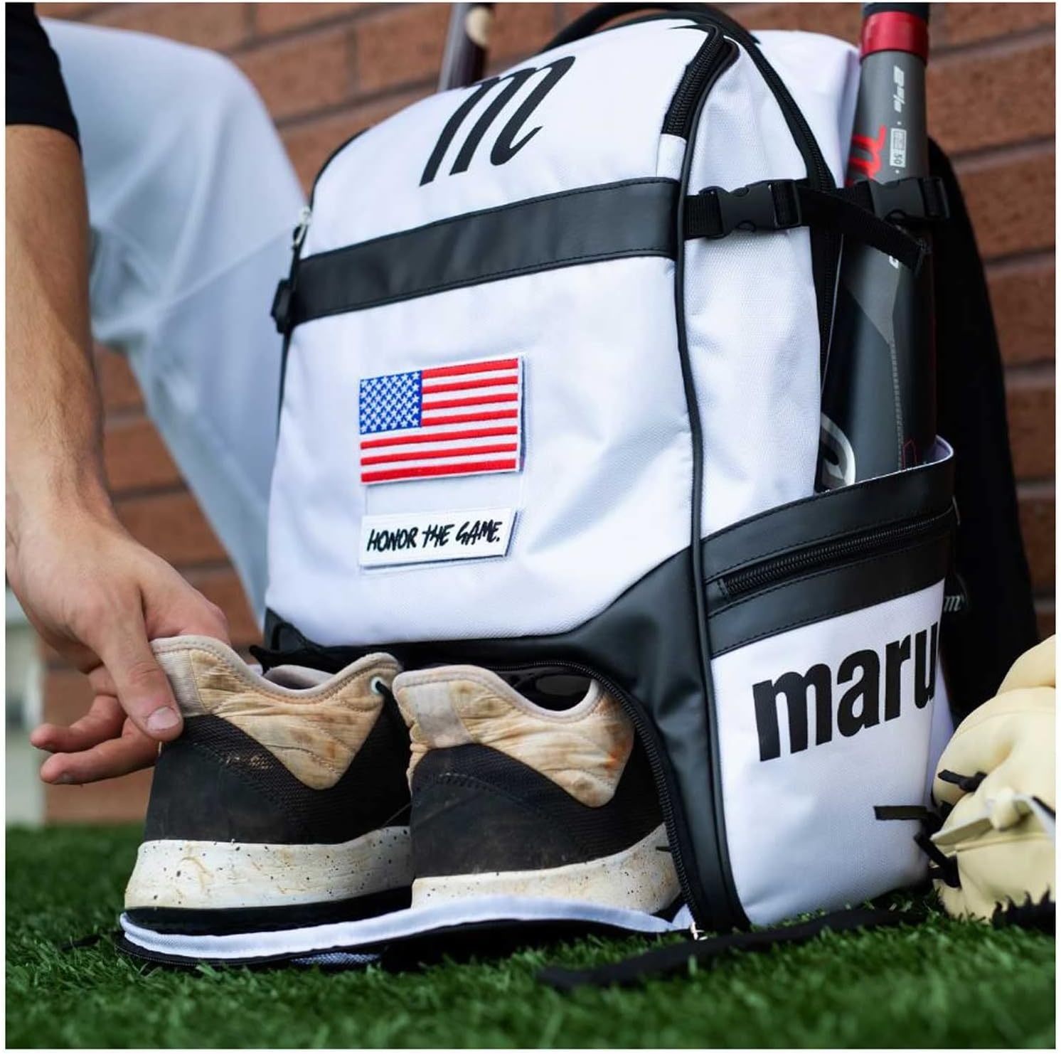 image:imageMarucci Dynamo Bat PackWHITENAVY BLUE